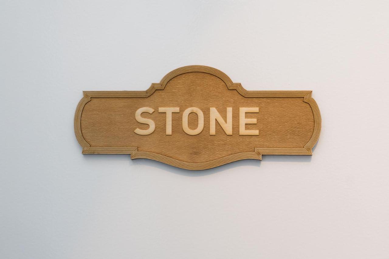Graffitisuites#Stone Солун Екстериор снимка